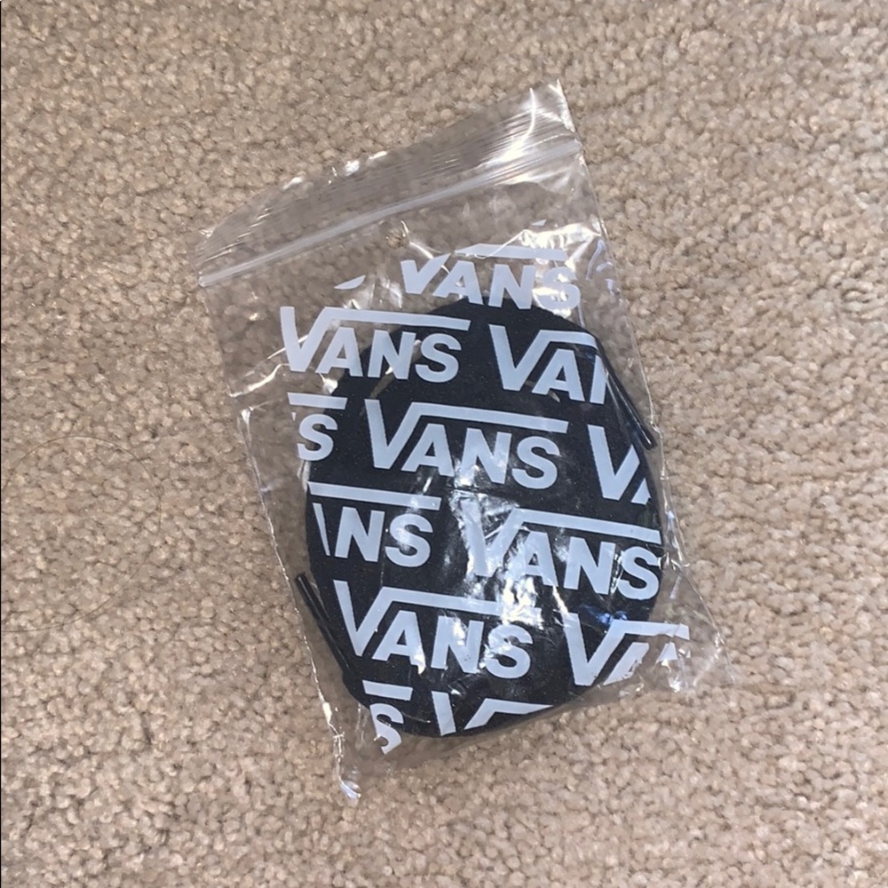 black vans shoelaces
